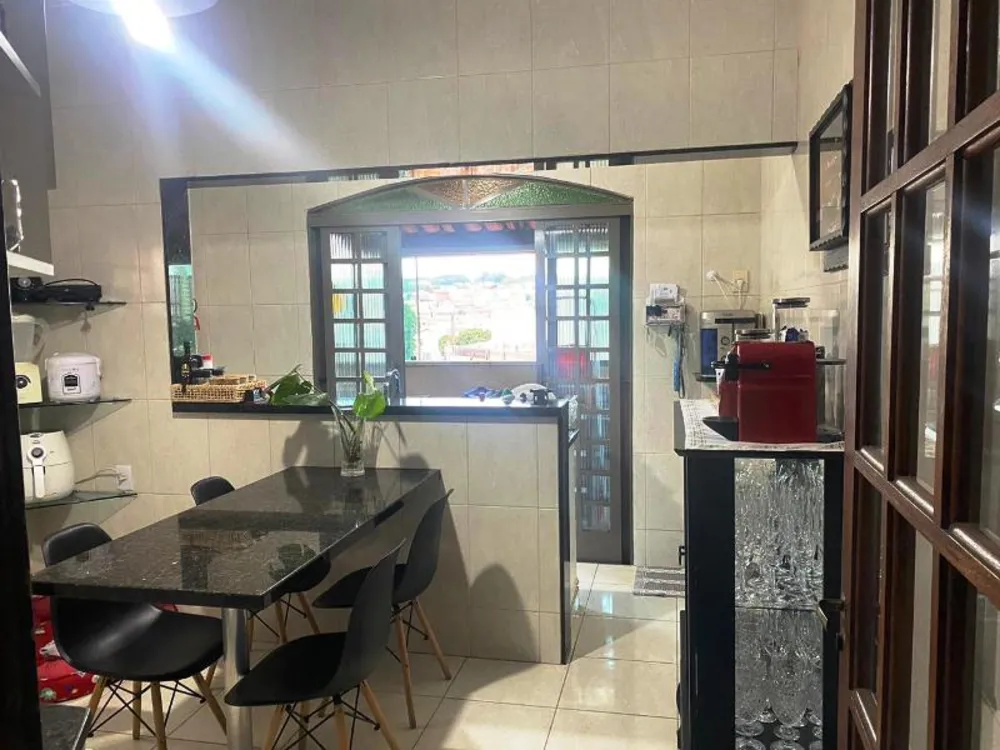 Casa, 3 quartos, 300 m² - Foto 4