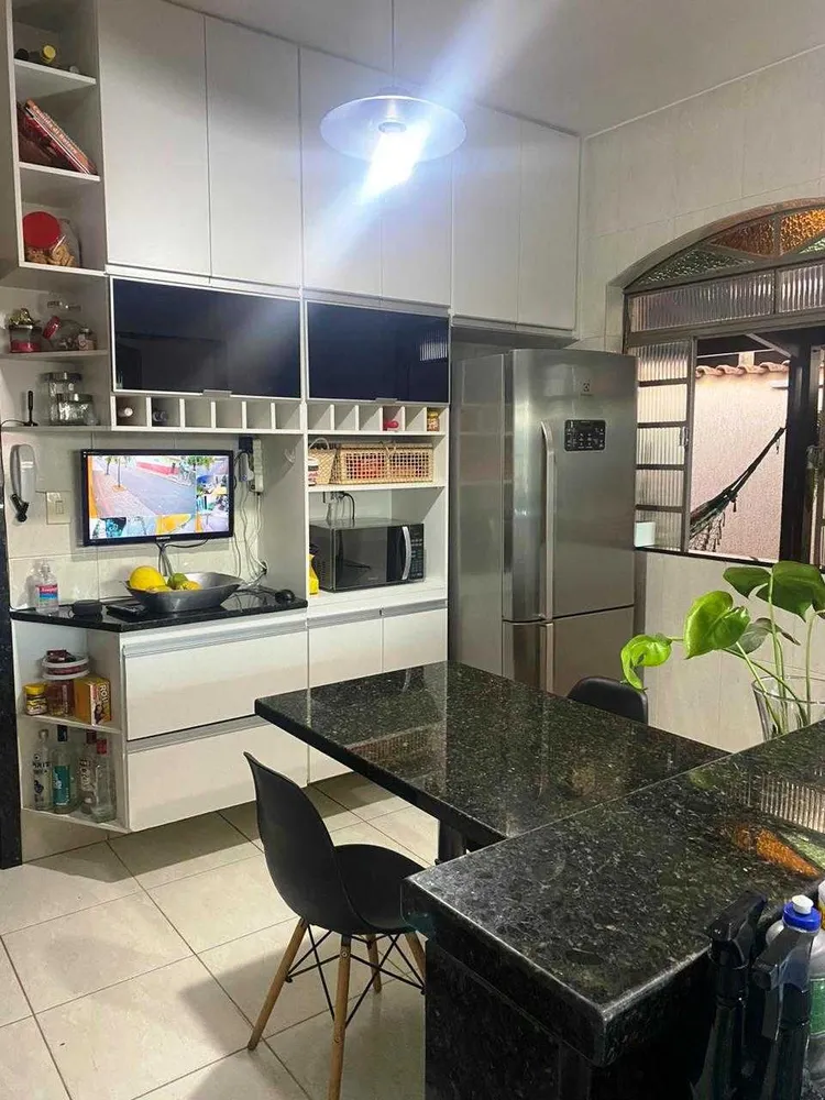 Casa, 3 quartos, 300 m² - Foto 11