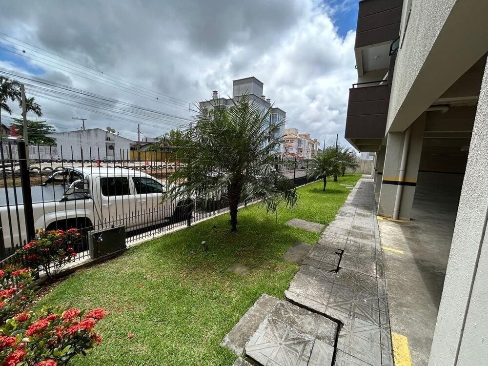 Apartamento à venda com 3 quartos, 83m² - Foto 4