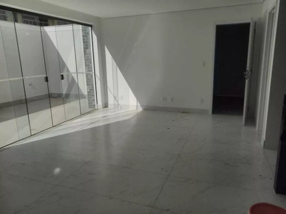 Apartamento à venda com 3 quartos, 77m² - Foto 11