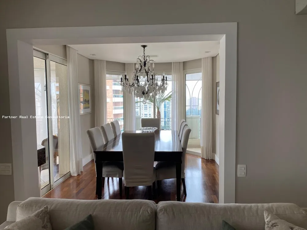 Apartamento, 3 quartos, 260 m² - Foto 12