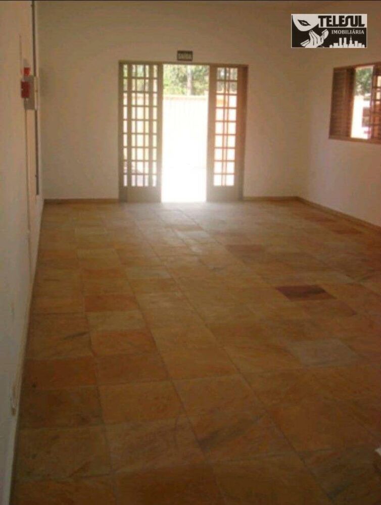 Depósito-Galpão-Armazém para alugar, 1600m² - Foto 3