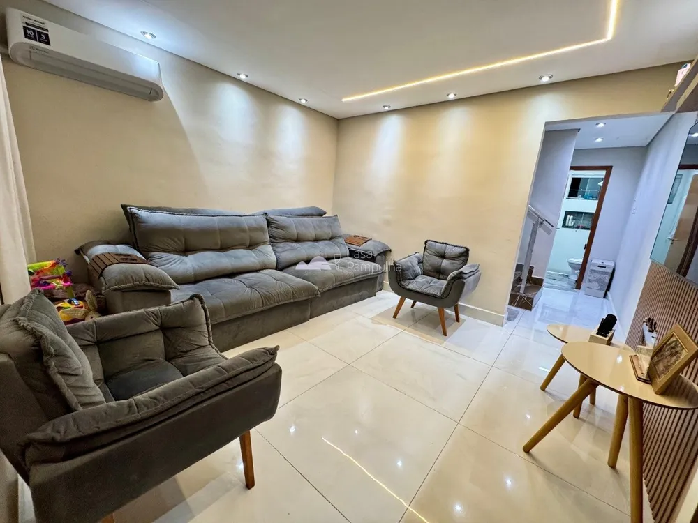 Casa, 3 quartos, 126 m² - Foto 1