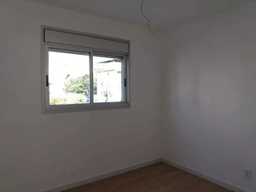 Apartamento à venda com 3 quartos, 95m² - Foto 9