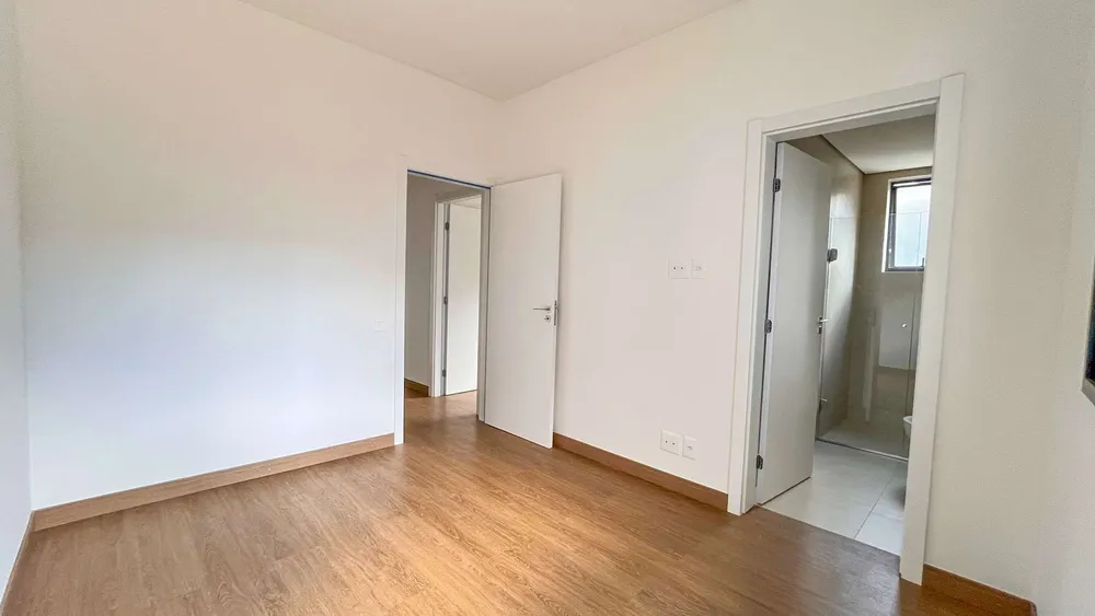 Apartamento, 3 quartos, 150 m² - Foto 2