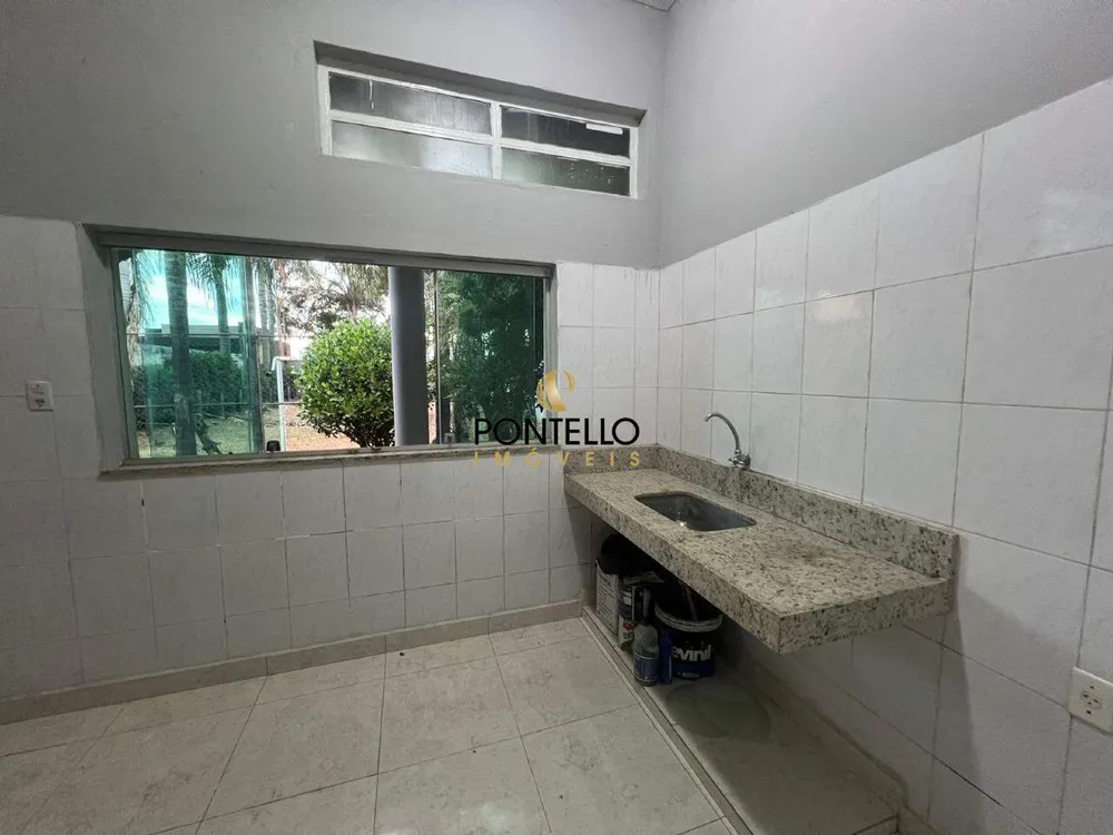 Casa, 1 quarto, 250 m² - Foto 8