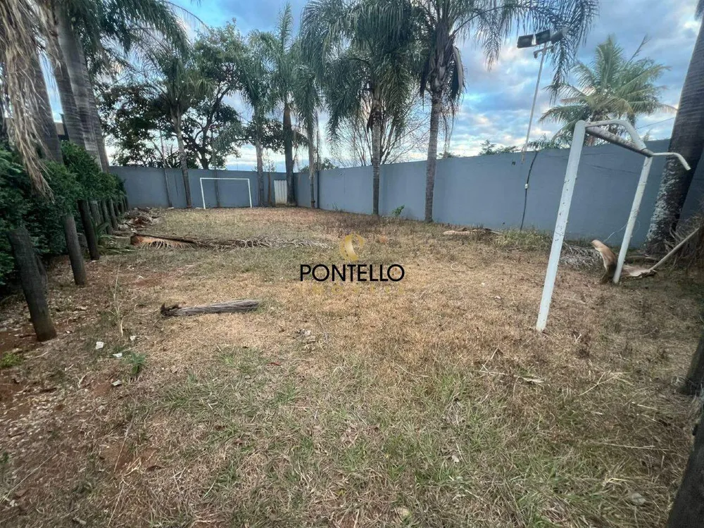 Casa, 1 quarto, 250 m² - Foto 17