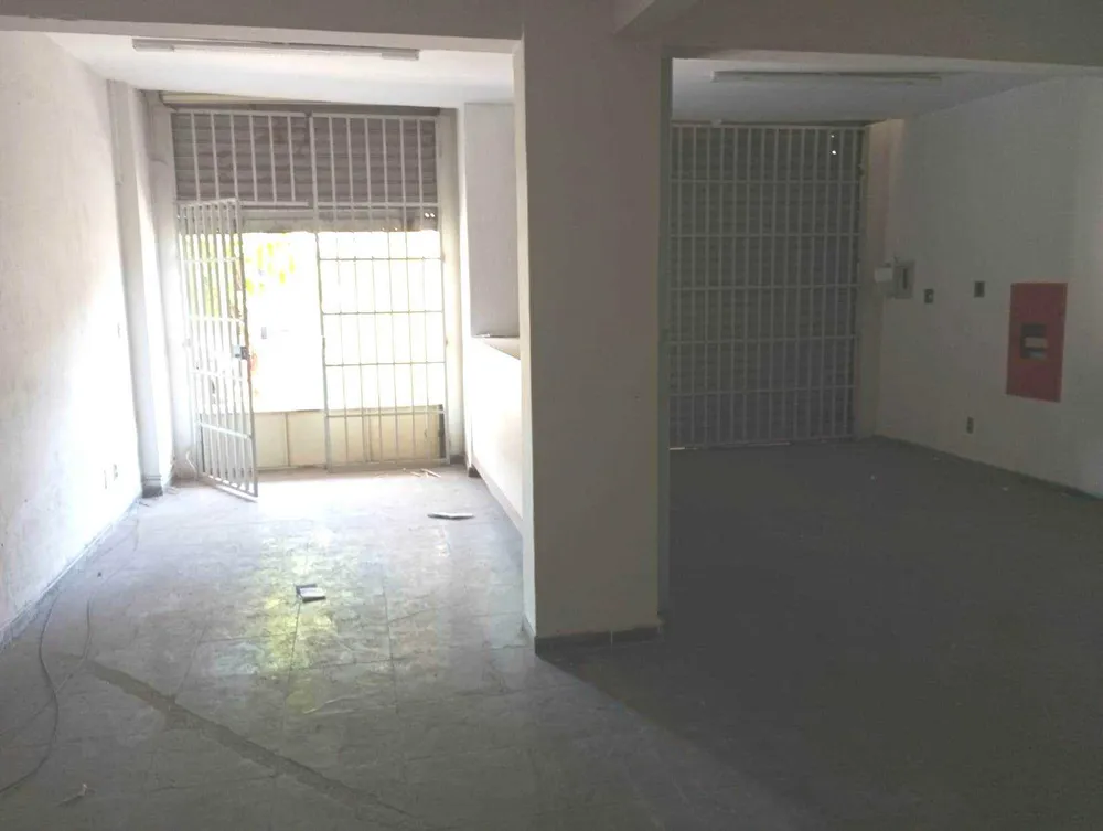 Loja-Salão, 102 m² - Foto 1