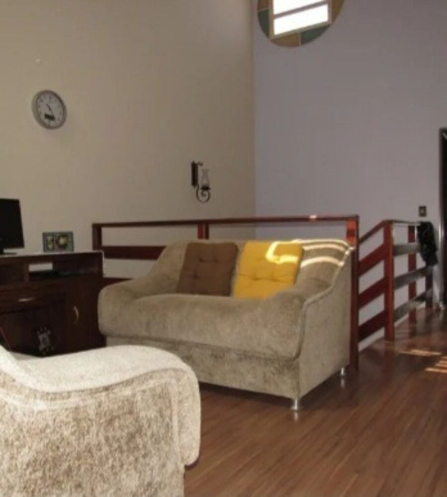 Casa à venda com 4 quartos, 285m² - Foto 14