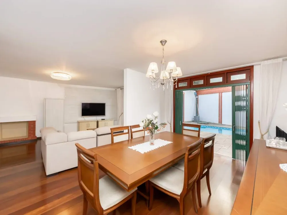 Casa, 4 quartos, 301 m² - Foto 2
