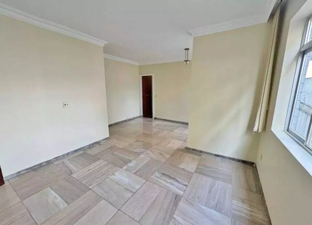 Apartamento à venda com 3 quartos, 98m² - Foto 1