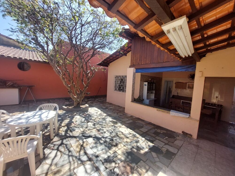 Casa à venda com 3 quartos, 360m² - Foto 12