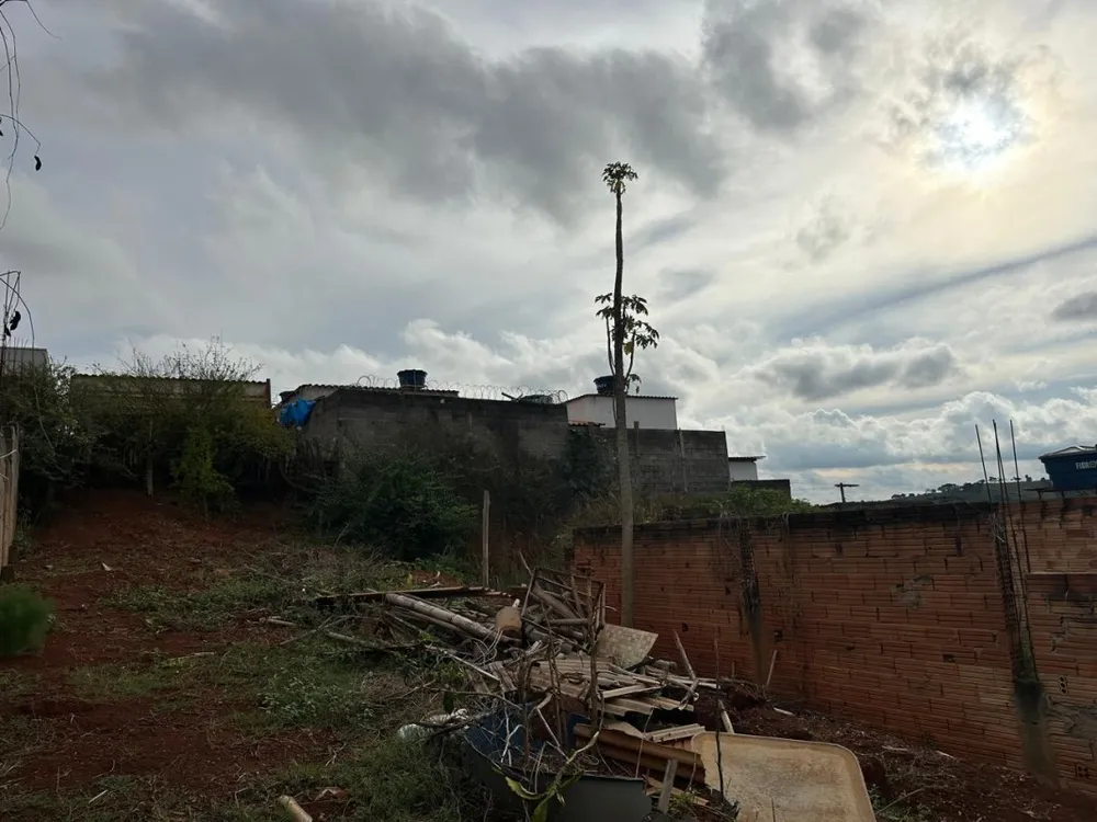 Terreno, 140 m² - Foto 2