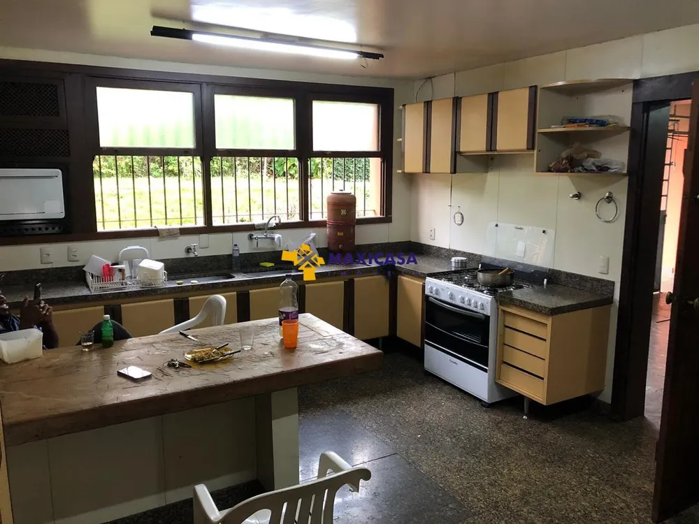 Casa, 4 quartos, 2240 m² - Foto 3