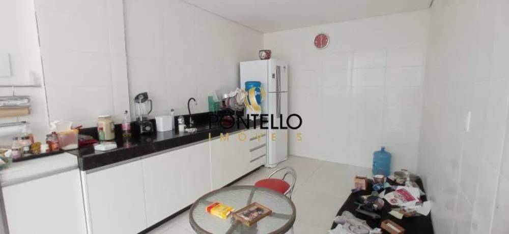 Casa, 2 quartos, 290 m² - Foto 2