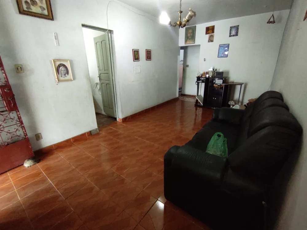 Casa, 6 quartos, 288 m² - Foto 1