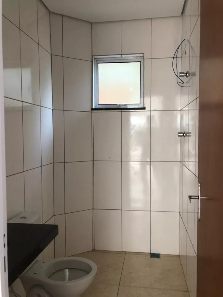 Casa à venda com 3 quartos, 97m² - Foto 10