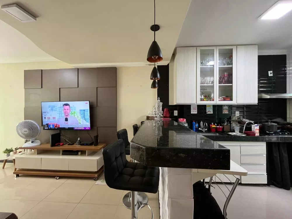 Casa à venda com 2 quartos, 52m² - Foto 10