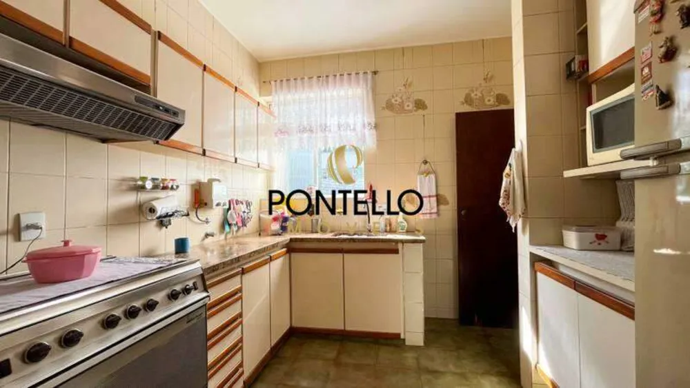 Casa, 5 quartos, 342 m² - Foto 2