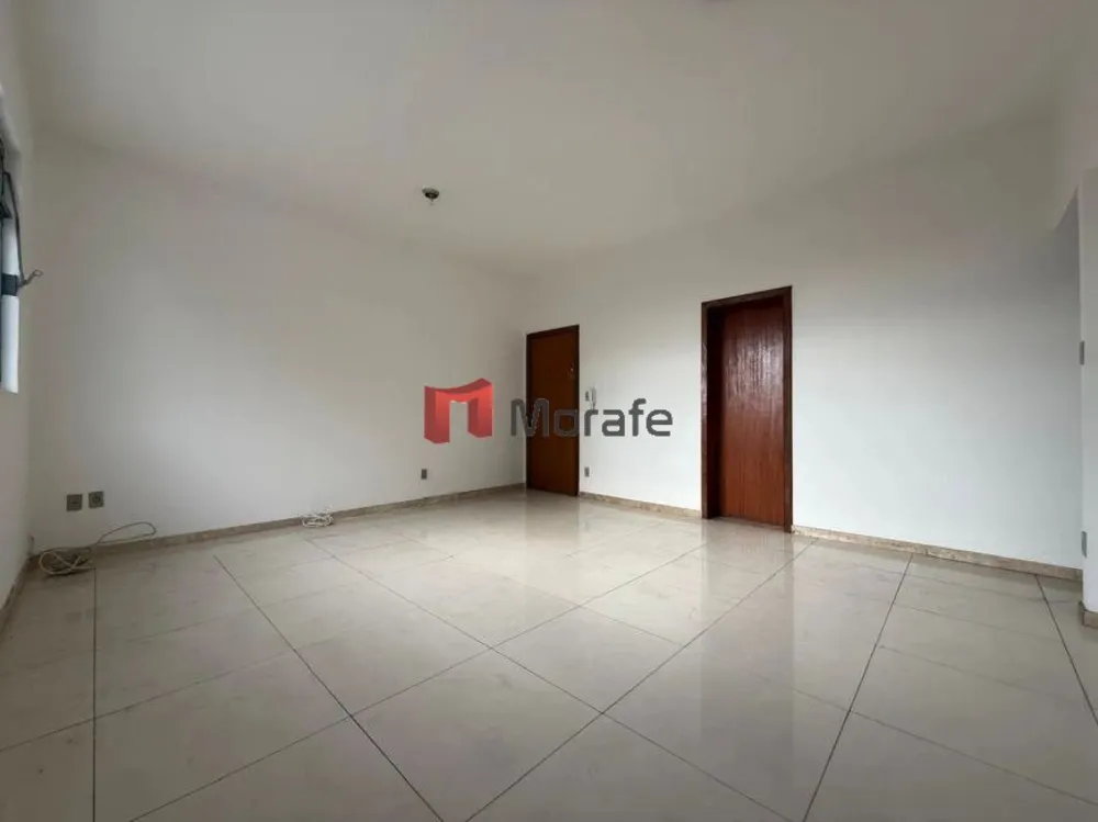 Apartamento, 3 quartos, 650 m² - Foto 2