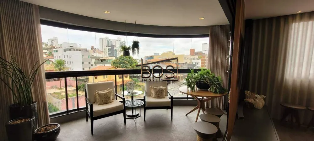 Apartamento, 4 quartos, 140 m² - Foto 1