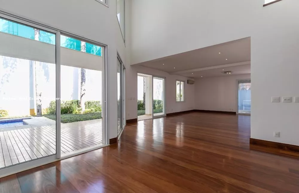 Casa de Condomínio à venda com 4 quartos, 958m² - Foto 5