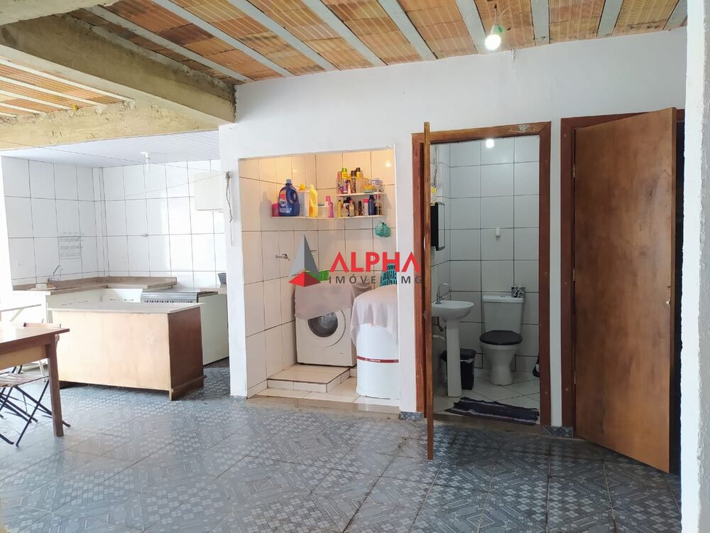 Casa à venda com 3 quartos, 255m² - Foto 3