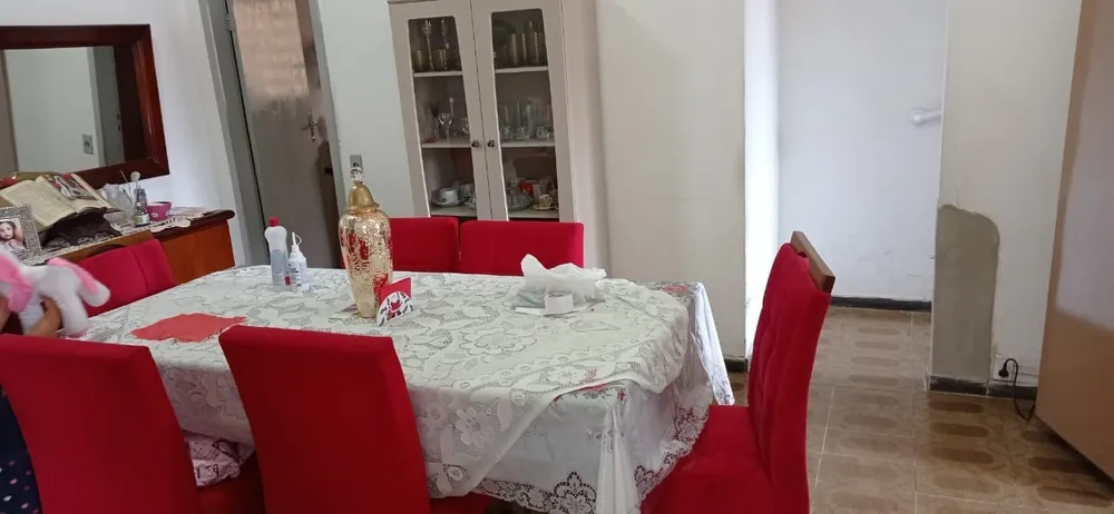 Casa, 3 quartos, 229 m² - Foto 2