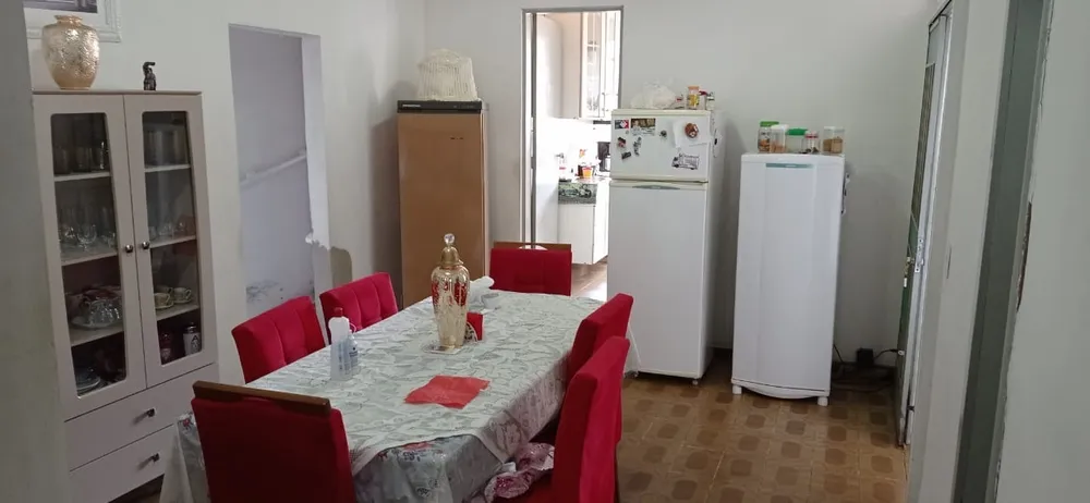 Casa, 3 quartos, 229 m² - Foto 1