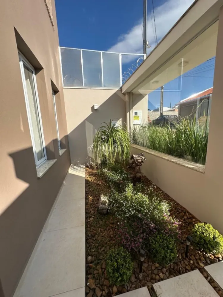Casa, 4 quartos, 240 m² - Foto 4