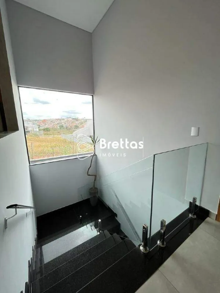 Casa, 4 quartos, 252 m² - Foto 3