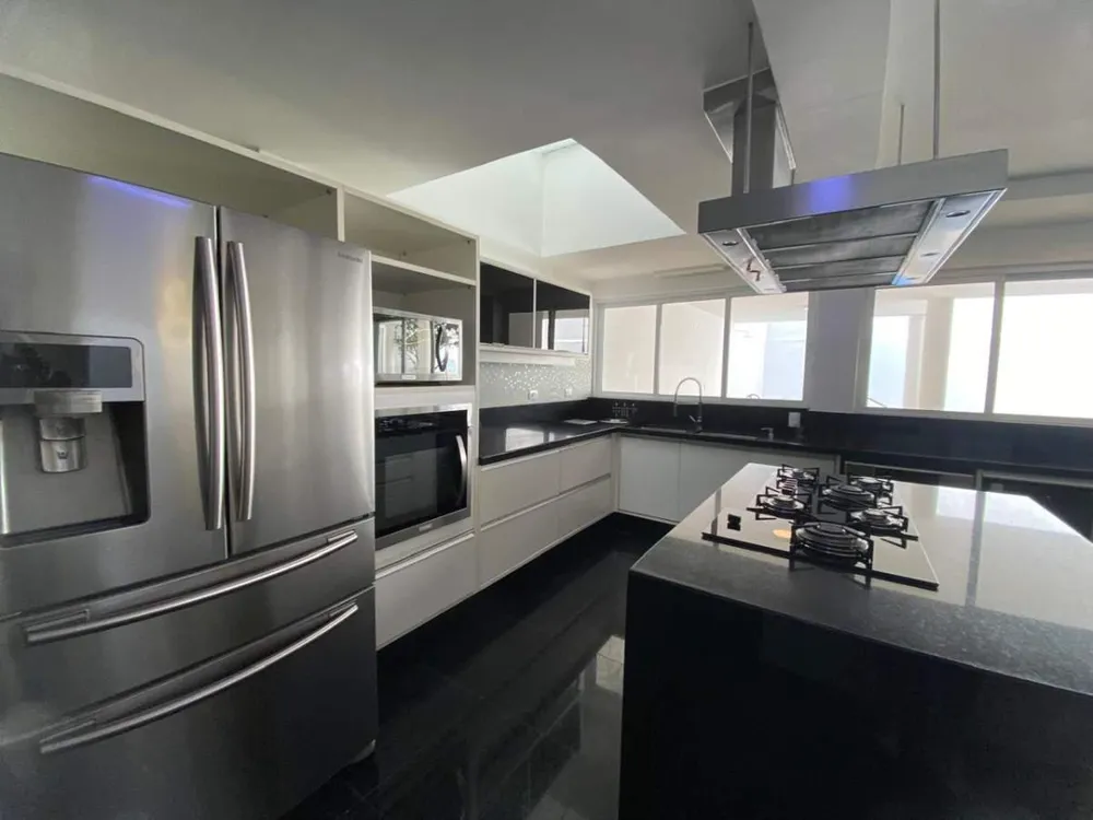 Casa, 4 quartos, 310 m² - Foto 3