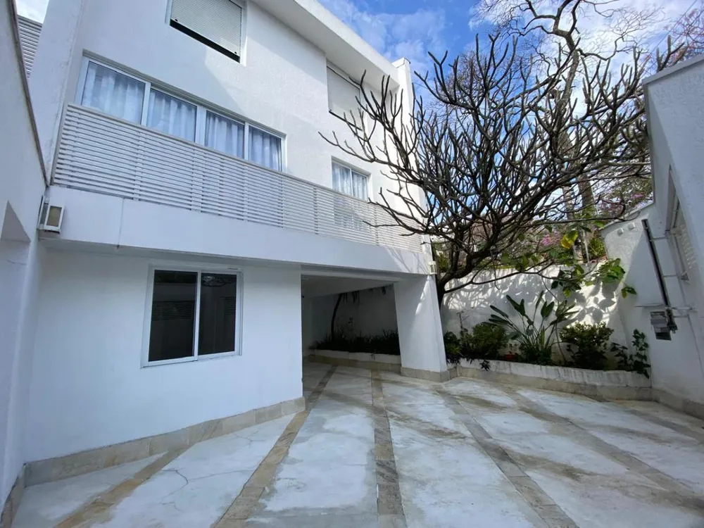 Casa, 4 quartos, 310 m² - Foto 1