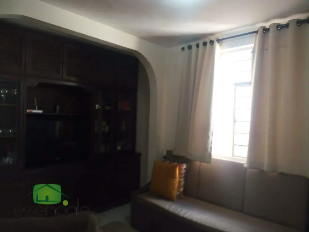 Casa, 5 quartos, 270 m² - Foto 4