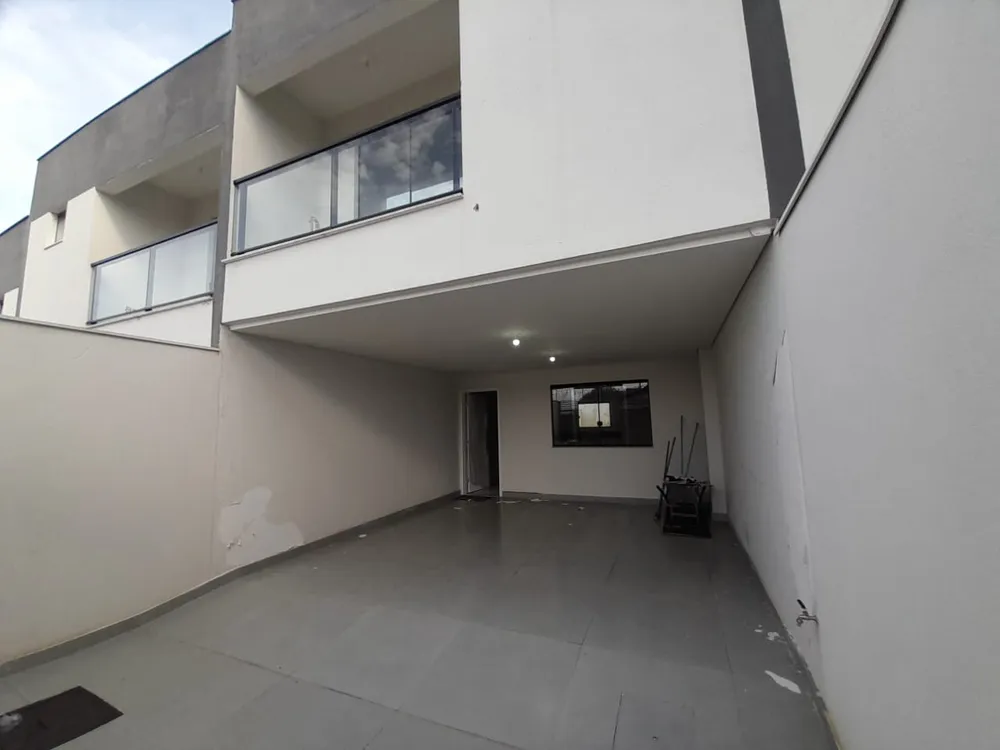 Casa, 3 quartos, 142 m² - Foto 3