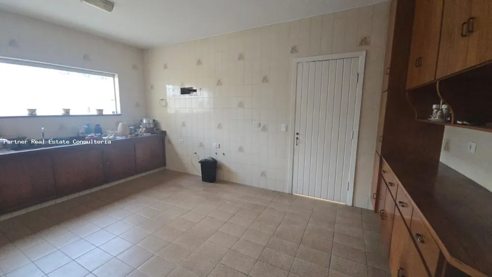 Casa, 3 quartos, 285 m² - Foto 10