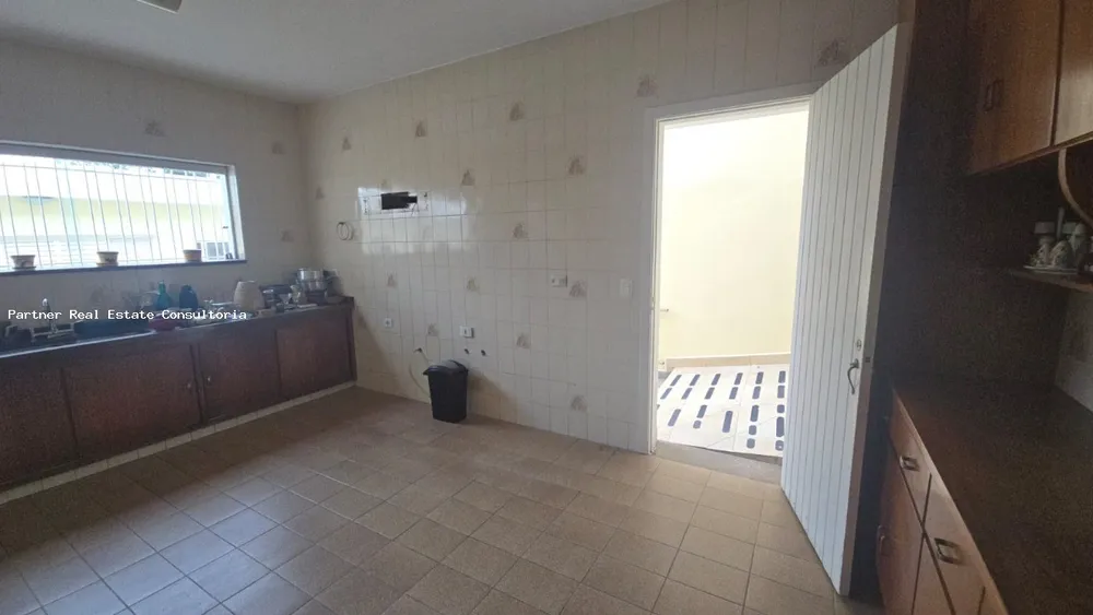 Casa, 3 quartos, 285 m² - Foto 8