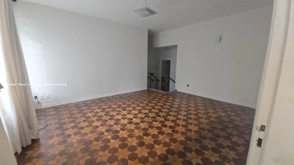 Casa, 3 quartos, 285 m² - Foto 1