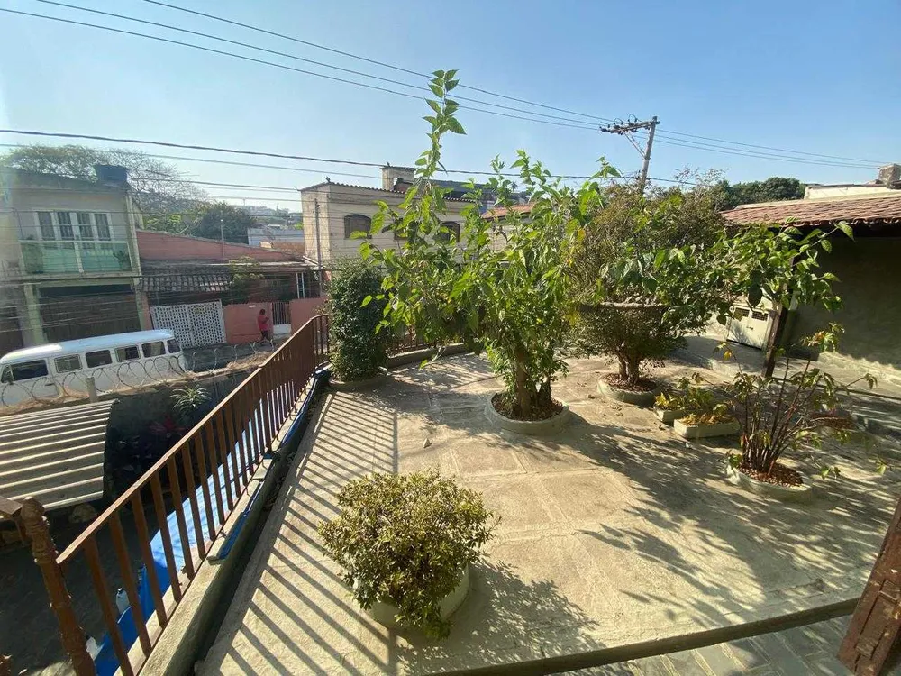 Casa, 5 quartos, 361 m² - Foto 3