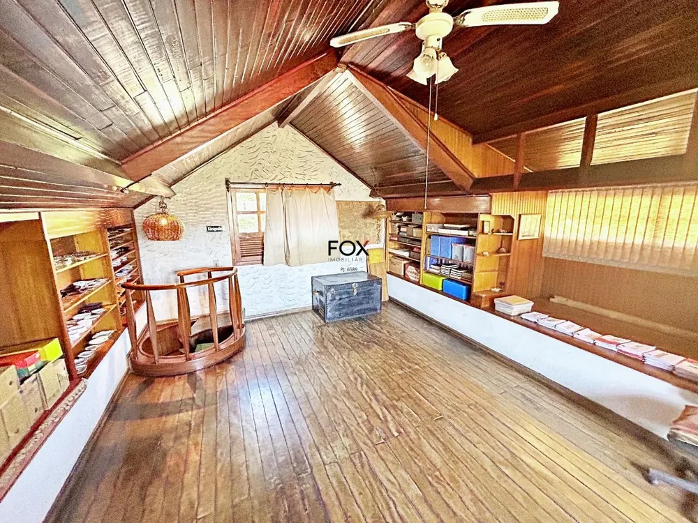 Casa, 6 quartos, 450 m² - Foto 1