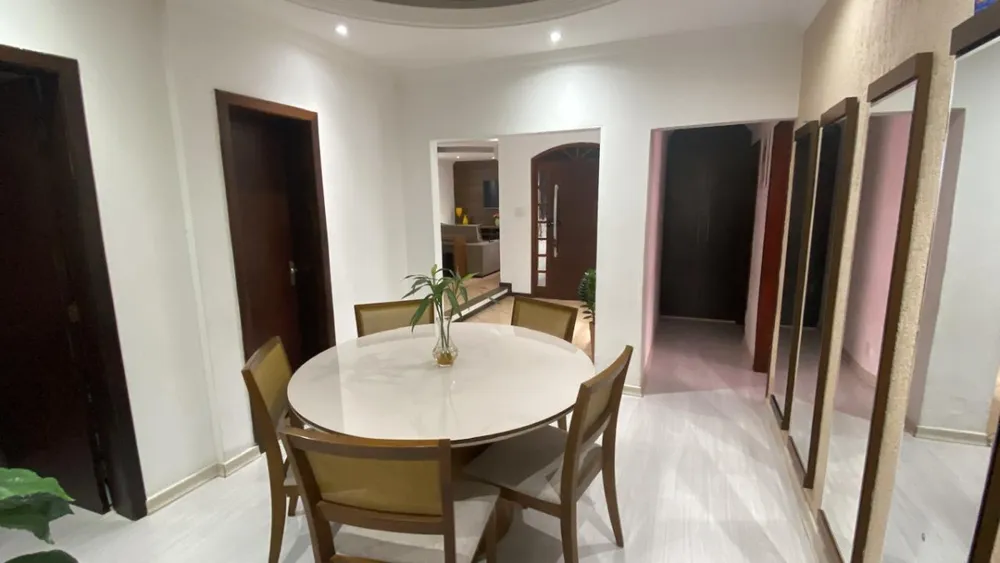 Casa, 4 quartos, 200 m² - Foto 4