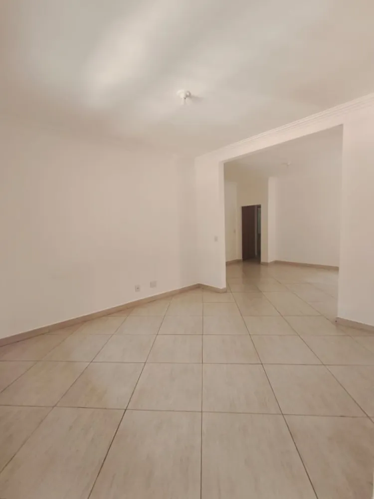 Casa, 4 quartos, 250 m² - Foto 4