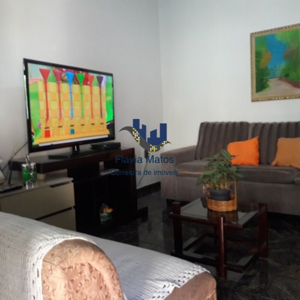 Casa à venda com 4 quartos, 240m² - Foto 3
