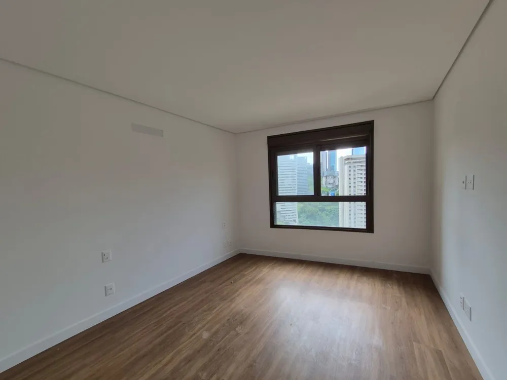 Apartamento, 4 quartos, 142 m² - Foto 2