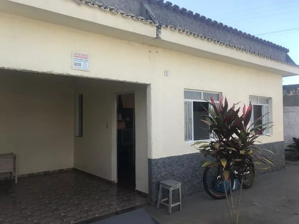 Casa à venda com 3 quartos, 250m² - Foto 4