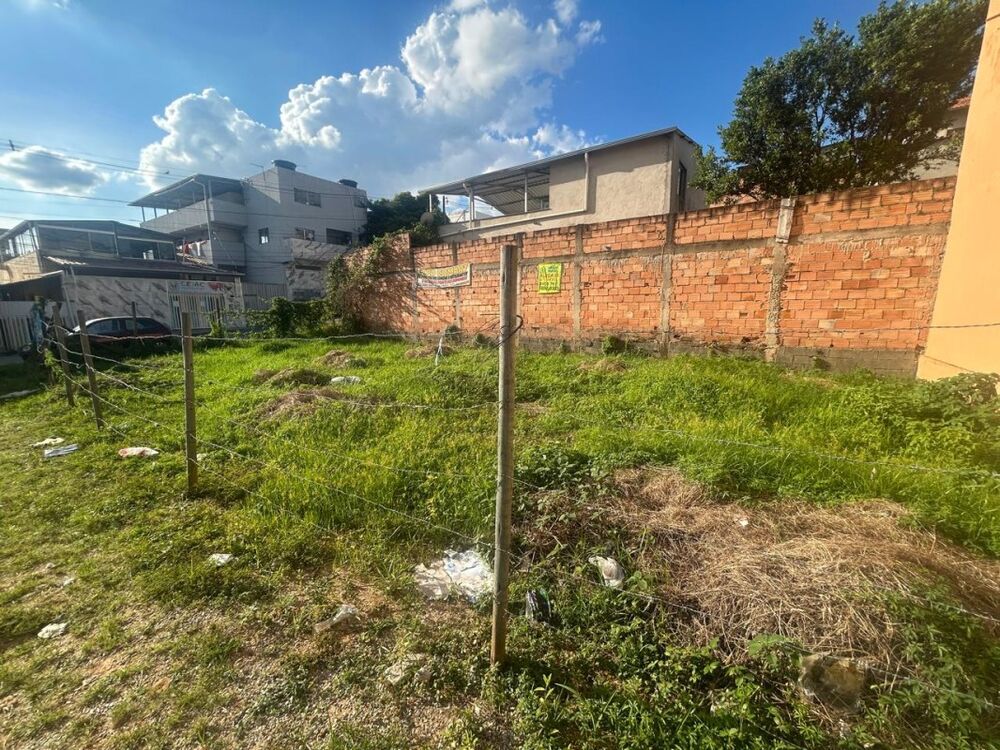 Terreno para alugar, 200m² - Foto 1