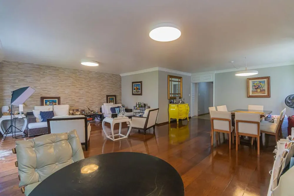 Apartamento, 4 quartos, 204 m² - Foto 1