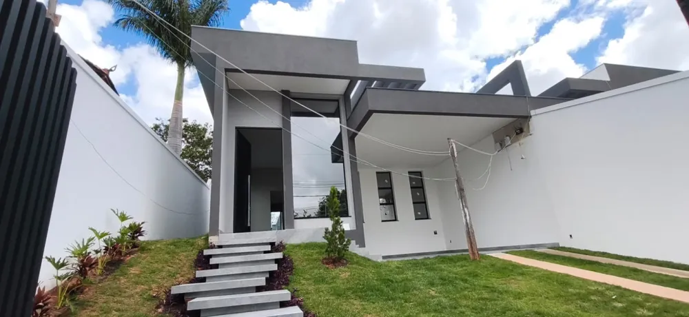 Casa, 4 quartos, 222 m² - Foto 2