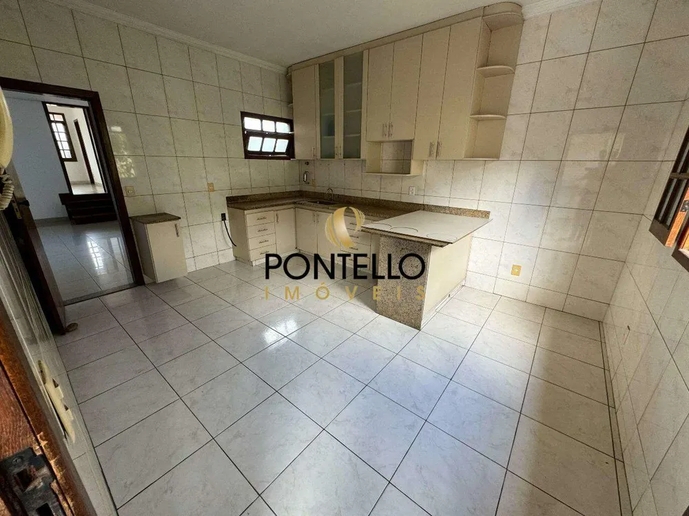 Casa, 3 quartos, 254 m² - Foto 7