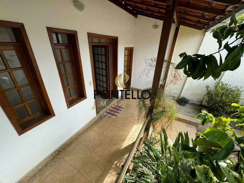 Casa, 3 quartos, 254 m² - Foto 10